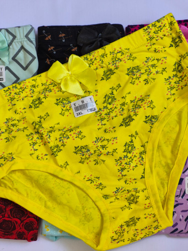 شورت نخی طرحدار فاق بلند زنانه3XL
